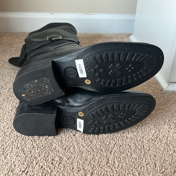 Aquatalia Black Leather Stretch Zip Up Riding Boots with Buckle - Picture 7 of 9